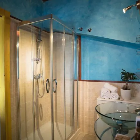 Terra Di Mezzo Guest house