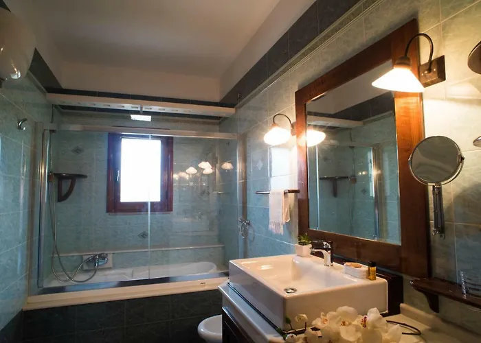 Terra Di Mezzo ゲストハウス Collepasso